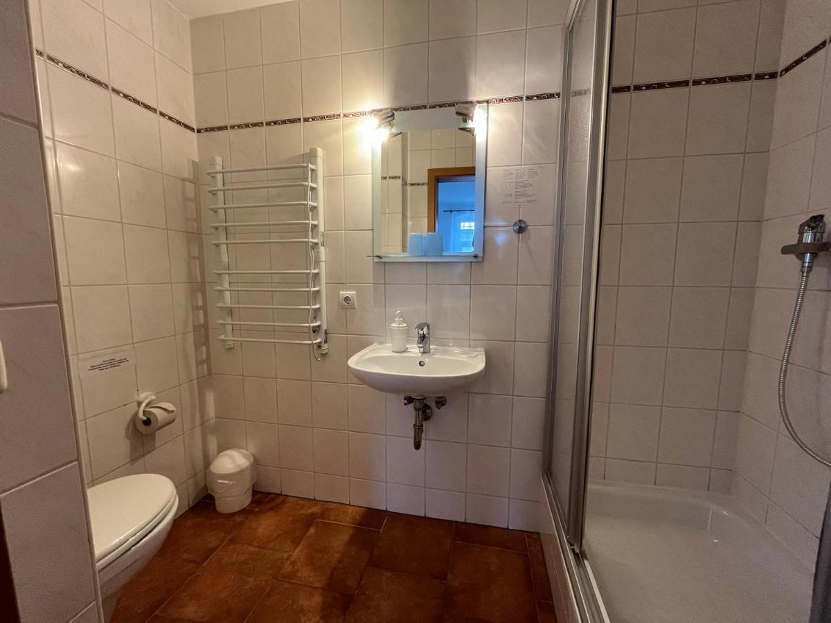 Pension Am Renner Dresden Exteriör bild